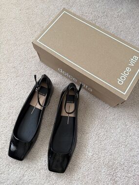 NEW Dolce Vita Ashya Ankle Strap Flats Midnight Black Women’s Size 9